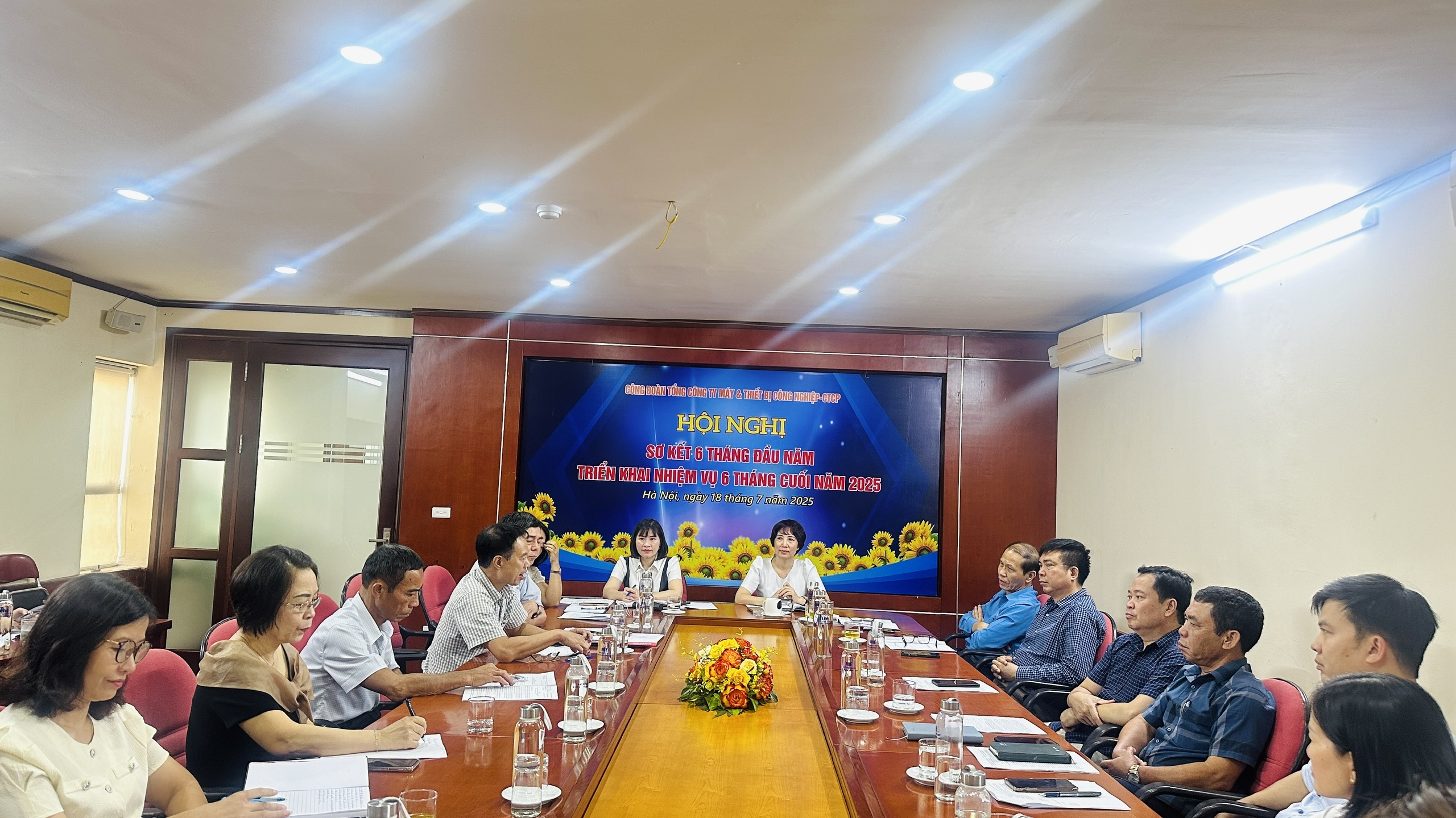 Hội nghị sơ kết công tác công đoàn 6 tháng đầu năm, triển khai nhiệm vụ 6 tháng cuối năm 2025